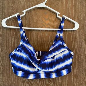 Athleta Bikini Top 36 B/C